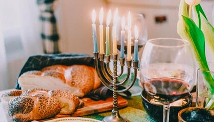 巴恩斯27+8奎克利18分 猛龙客场大胜热火